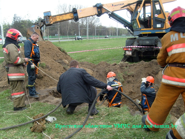 Причина порыва газопровода в Бресте - пробой высоковольтного кабеля - фото