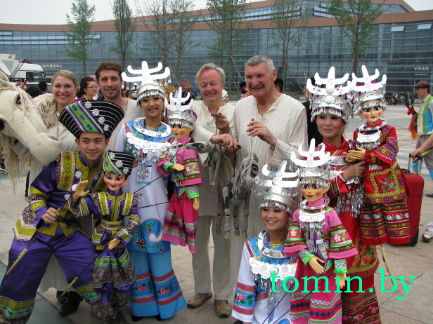 Беларусь лучше всех: Брестский театр кукол приехал из Китая победителем (фото)