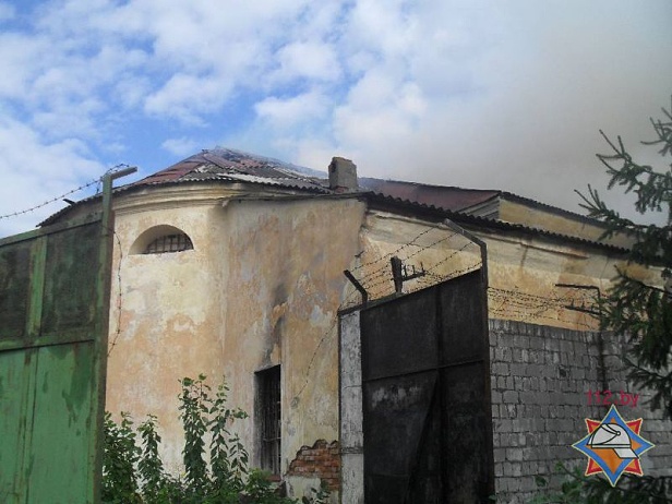 «Бобруйская крепость» в огне: виновник происшествия устанавливается - фото