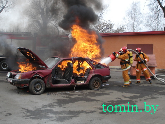 «Безопасность и МЫ»: зажигательное шоу от брестских спасателей (фото)
