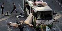 Теракт в Волгограде: при взрыве рейсового автобуса погибли люди - фото