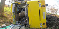 В Ивацевичском районе опрокинулся автобус: госпитализированы 4 человека - фото