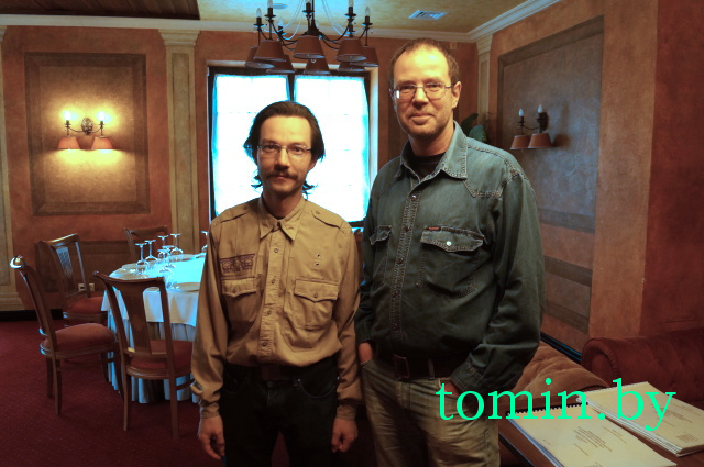 Участник проекта «Брест 2019», директор Центра военного наследия Каунаса (Литва) Владимир Орлов (слева)  - фото