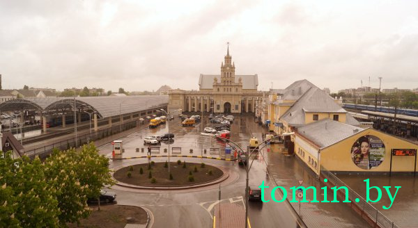 Брестский вокзал. Май 2014 года - фото