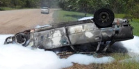 В Петрикове из-за лопнувшей шины перевернулся и сгорел автомобиль «Рено» - фото