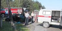 В Лунинецком районе столкнулись «Рено» и «Фольксваген»: спасатели деблокировали троих пострадавших - фото