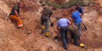 В Глубокском районе двое детей погибли в песчаном котловане - фото