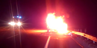 На М6 сгорел «Фольксваген», очевидец на «Тойоте» вылетел в кювет - фото