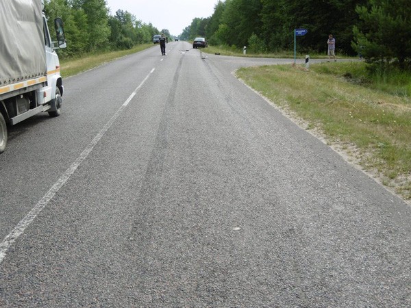 В Малоритском районе 1 июля «Фольксваген» сбил велосипедистку - фото