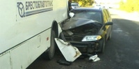 В Каменецком районе «Рено» врезался в резко затормозивший автобус: пострадала пассажирка «Радимича» - фото