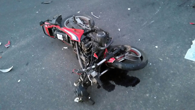В Орше мотоцикл врезался в такси: оба водителя погибли - фото