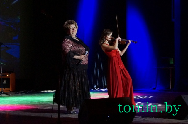 Марина Житенева и Наталья Руцкая. Фото Тамары ТИБОРОВСКОЙ