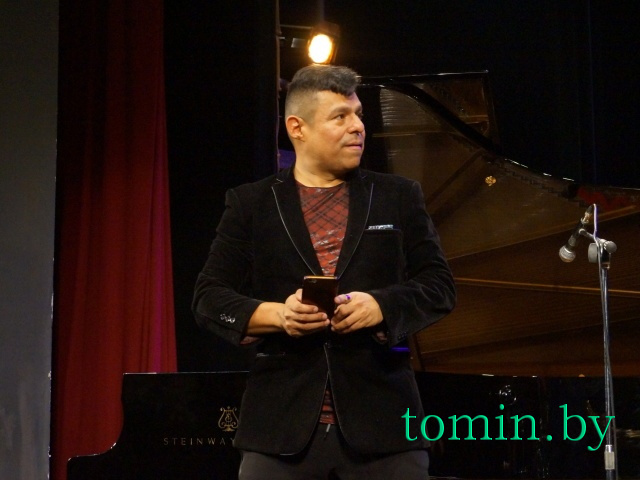 Американский пианист Бенито Гонсалес.  Фото Тамары ТИБОРОВСКОЙ