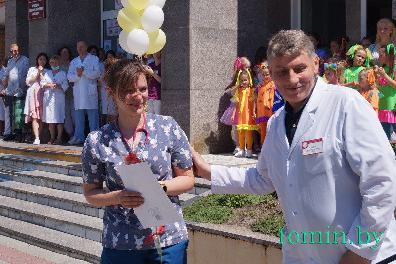 День медработника: праздник в Брестской детской областной больнице - фото 