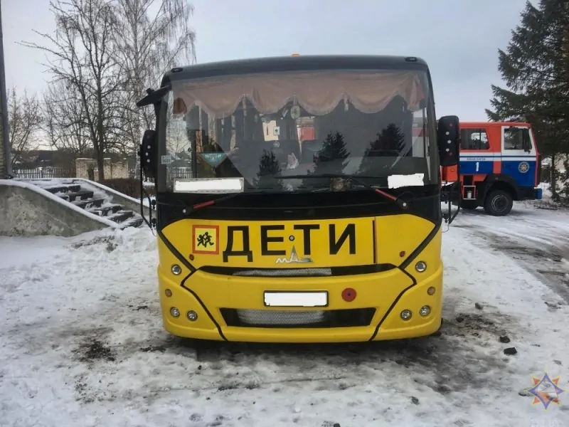 В Ивацевичском районе водителя придавило автобусом