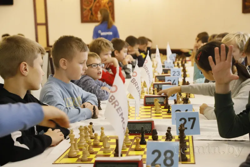 В Бресте стартовал шахматный фестиваль «Черная пешка»