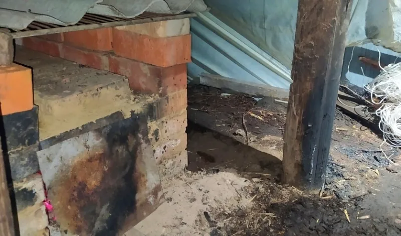 В Столинском районе школьник разжигал печь и загорелся сам. Следователи проводят проверку