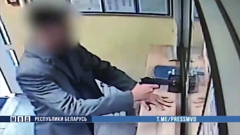 16-летний житель Барановичей с игрушечным пистолетом устроил «вооруженное нападение» на ломбард