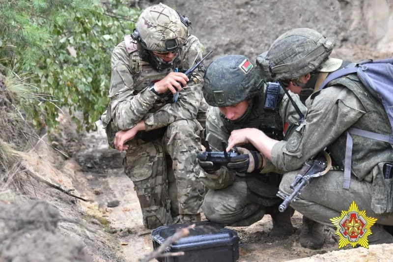 Белорусские военные проводят совместные занятия с бойцами ЧВК «Вагнер» на полигоне Брестский