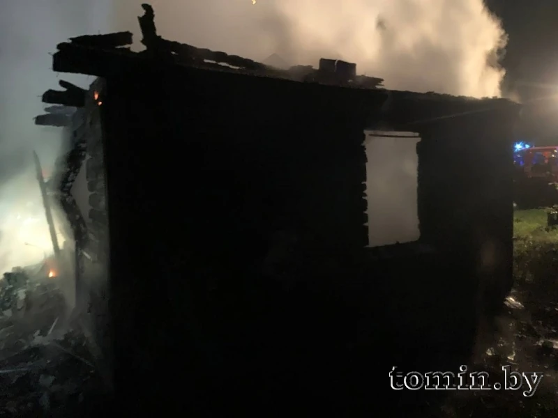 В Новых Лыщицах Брестского района на ночном пожаре соседи спасли женщину