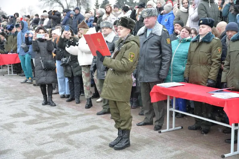В Брестской крепости более тысячи военнослужащих приняли присягу