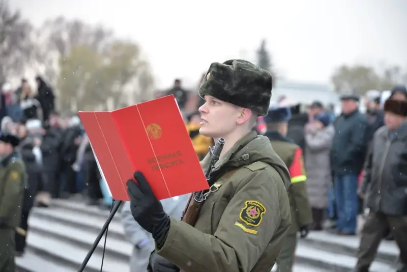 В Брестской крепости более тысячи военнослужащих приняли присягу