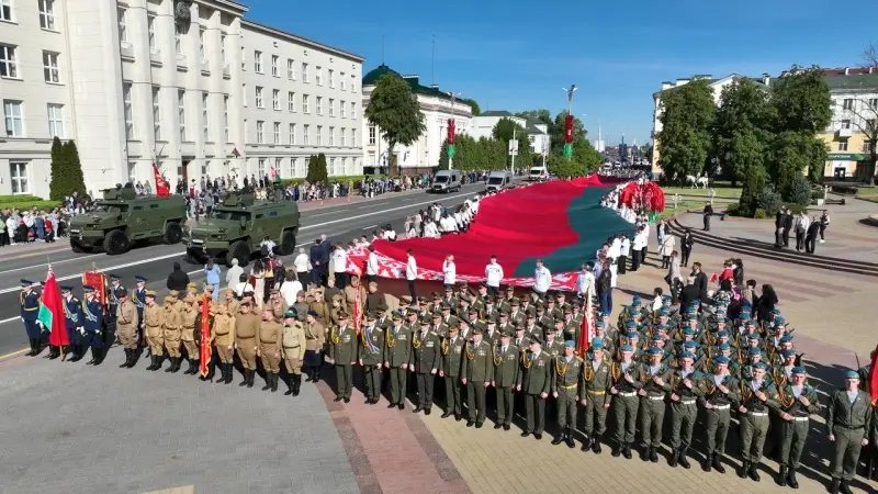 В Бресте 9 мая прошел парад в честь Дня Победы