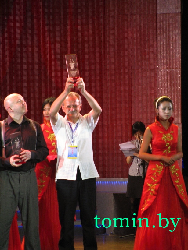 Беларусь лучше всех: Брестский театр кукол приехал из Китая победителем (фото)