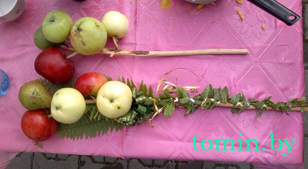 Яблочный Спас: уникальная белорусская традиция в Теребуньской Спасо-Преображенской церкви. Фото Тамары ТИБОРОВСКОЙ