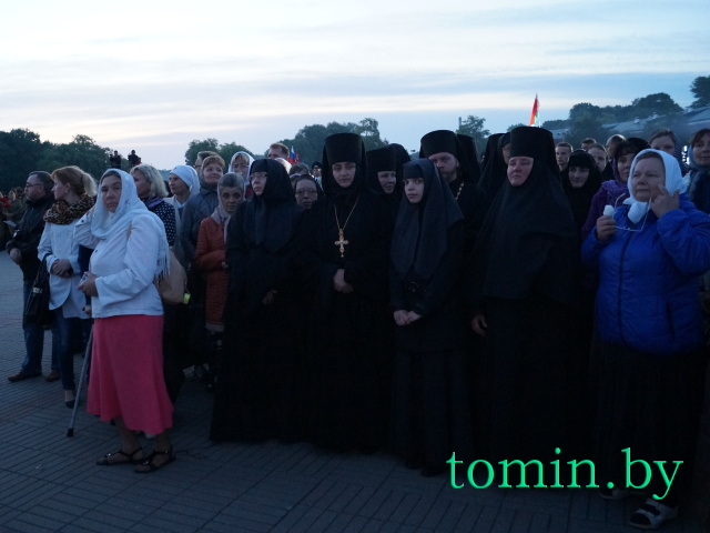 Рассвет в Брестской крепости 22 июня встретили около 12 тысяч человек - фото
