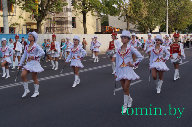 Первый Берестейский карнавал. Фото Тамары ТИБОРОВСКОЙ