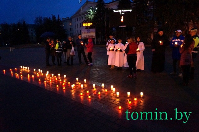 В Бресте прошел день памяти детей, погибших в ДТП - фото