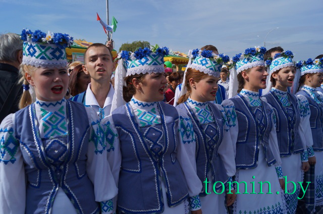 Фестиваль-ярмарка «Дожинки» в Дрогичине. Фото Тамары ТИБОРОВСКОЙ.