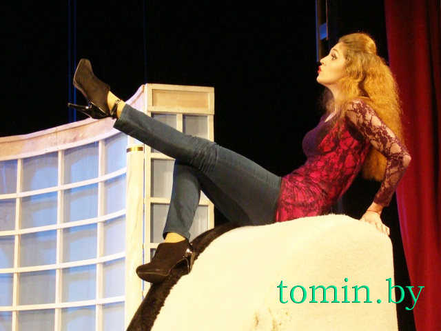 «Мою жену зовут Морис»: комедия Гомельского драмтеатра. Фото Светлана АЛАДИНА