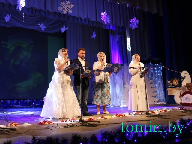 Рождественский концерт воспитанников воскресной школы храма «Всецарица» в ДК профсоюзов - фото
