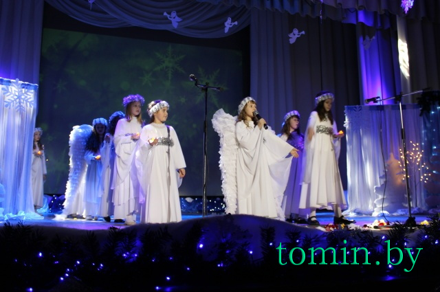 Рождественский концерт воспитанников воскресной школы храма «Всецарица» в ДК профсоюзов - фото
