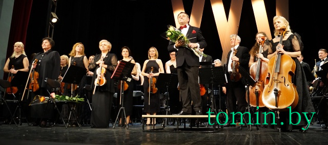 Симфоническому оркестру Брестского драмтеатра – 25 лет. Фото Тамары ТИБОРОВСКОЙ