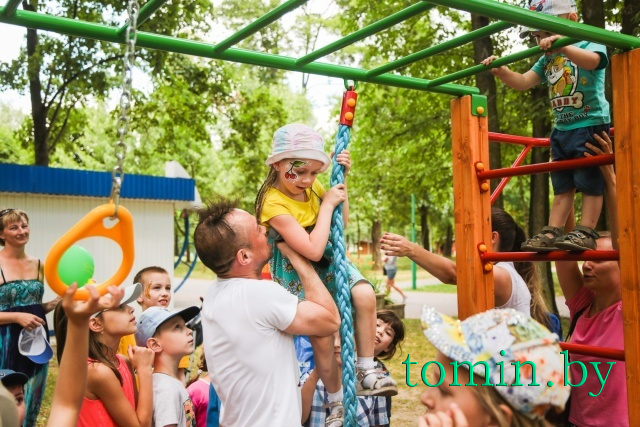 В Брестском парке культуры и отдыха открыли детский городок «Сочный дворик» - фото