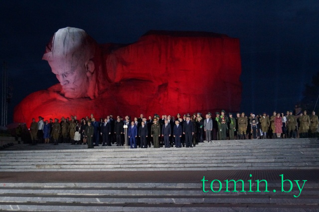 Рассвет в Брестской крепости: митинг-реквием 22 июня 2018-го. Фото Тамары ТИБОРОВСКОЙ