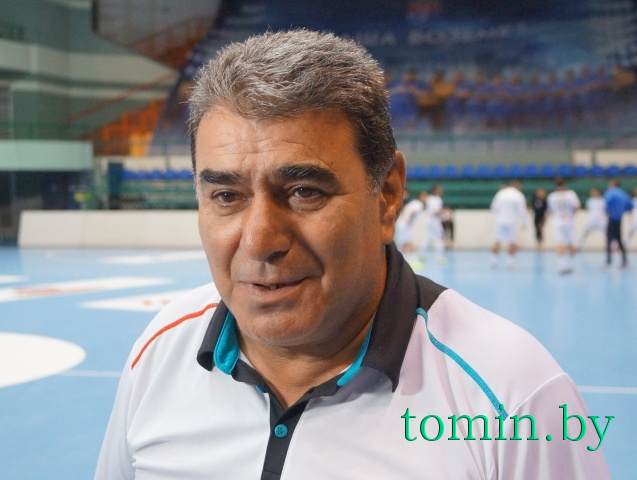 Главный тренер команды из Армении Норик Тигранян. Фото Тамары ТИБОРОВСКОЙ
