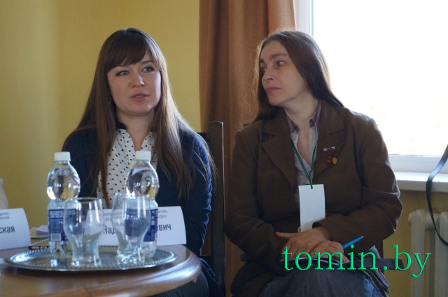 Критики Ксения Дубовская (слева) и Надежда Бунцевич. Фото Тамары ТИБОРОВСКОЙ Критики Ксения Дубовская (слева) и Надежда Бунцевич. Фото Тамары ТИБОРОВСКОЙ