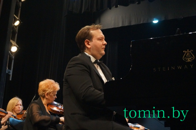 Пианист Андрей Бараненко. Фото Тамары ТИБОРОВСКОЙ