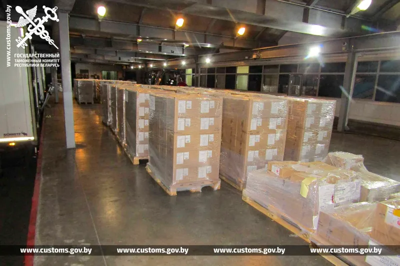 Сканер в «Козловичах» обнаружил 9 тонн контрабандных лекарств из Бельгии