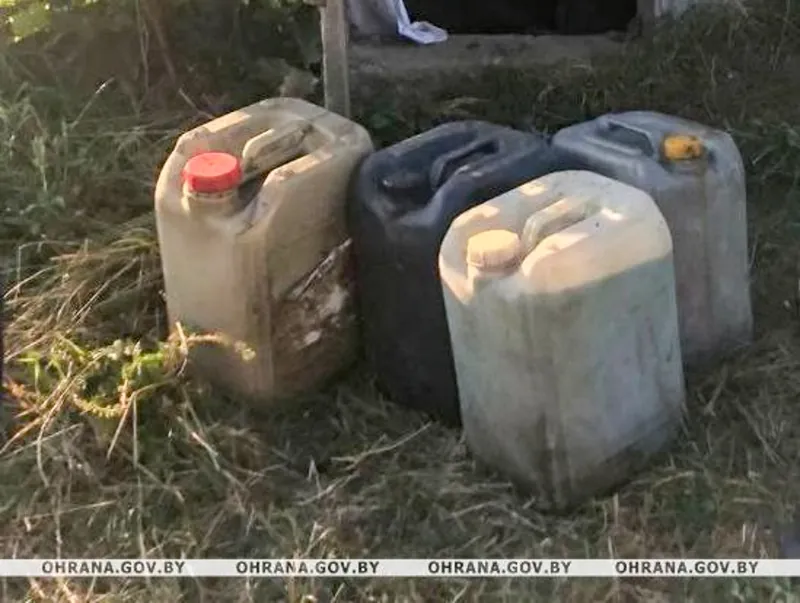 Житель Барановичского района украл 80 литров топлива