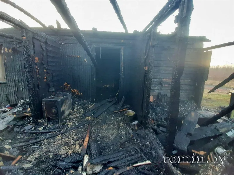 В Липинках Брестского района сгорел жилой дом