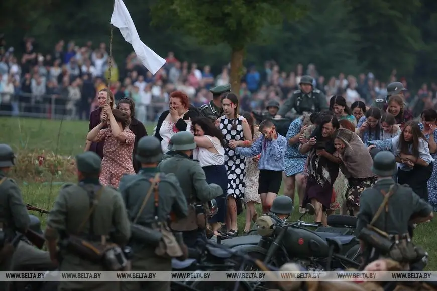 Эпизоды обороны Брестской крепости воссоздали 22 июня реконструкторы