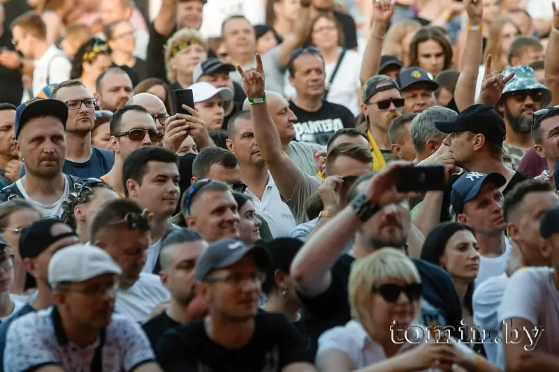 Более 20 тысяч зрителей собрал рок-фестиваль «Солнцестояние» в Пружанах