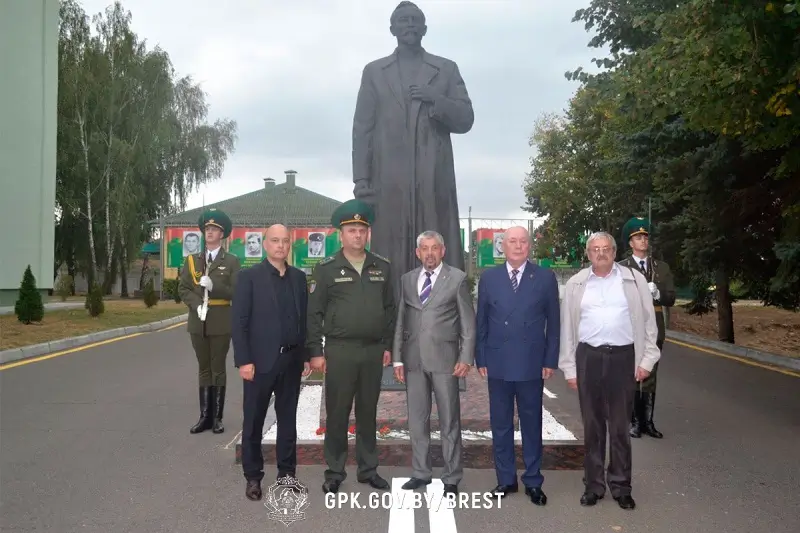 Брестскую погрангруппу посетил внучатый племянник Дзержинского