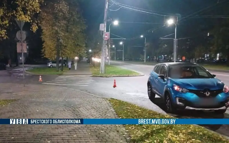 В Бресте на Машерова «Рено» сбил подростка