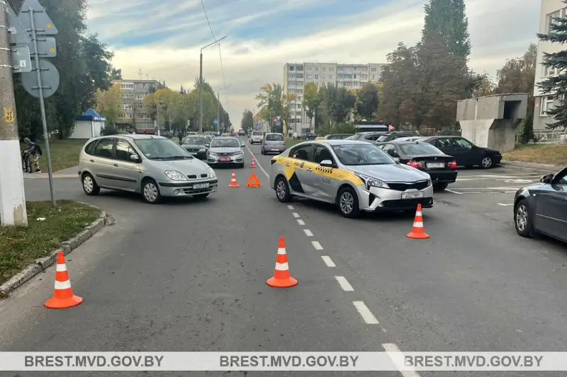 Пьяный пинчанин угнал машину знакомого. Разбил и пытался сбежать